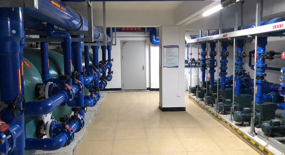 小猪视频在线观看下载免费污设备机房 小猪视频在线观看下载免费污设备机房