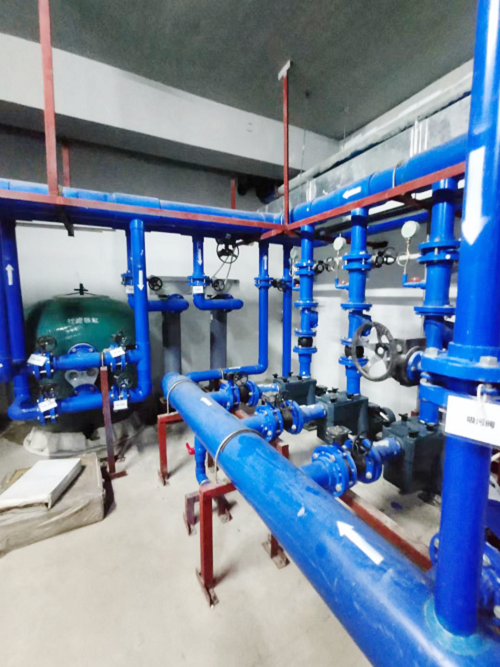 小猪视频在线观看下载免费污设备机房 小猪视频在线观看下载免费污设备机房