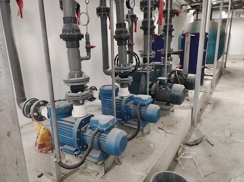 循环水泵、过滤砂缸