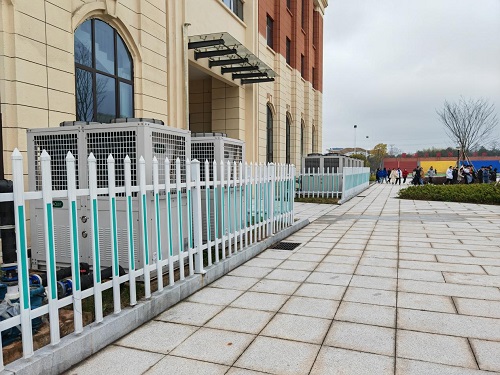 小猪视频在线观看下载免费污设备分类之一空气能热泵现场实拍